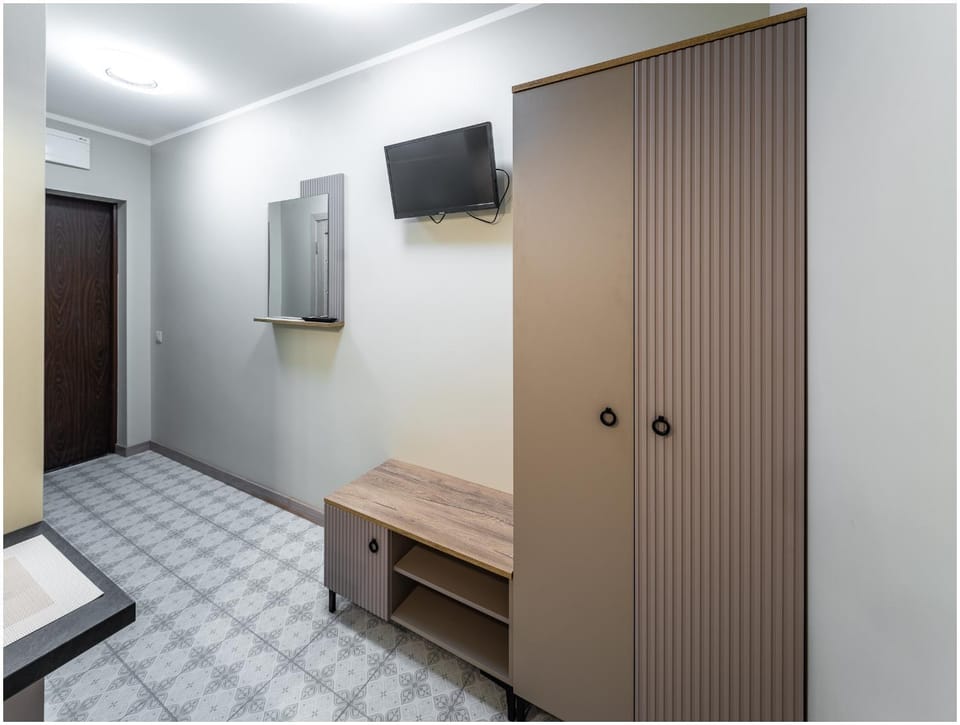 TV and multimedia, wardrobe