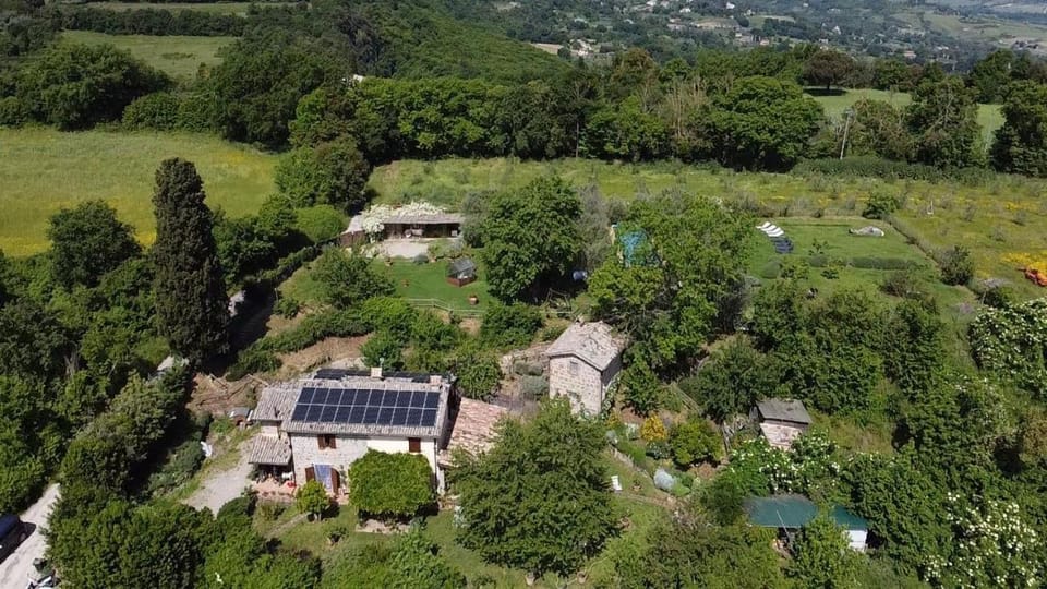 Dimora di Campagna La Cervaiola Bed and Breakfast in Umbria