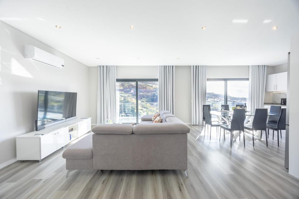 Paradise Pereira House BY YOUR KEY MADEIRA Villa in Madeira District