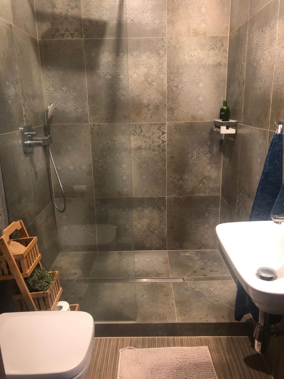 Shower, Toilet, Bathroom