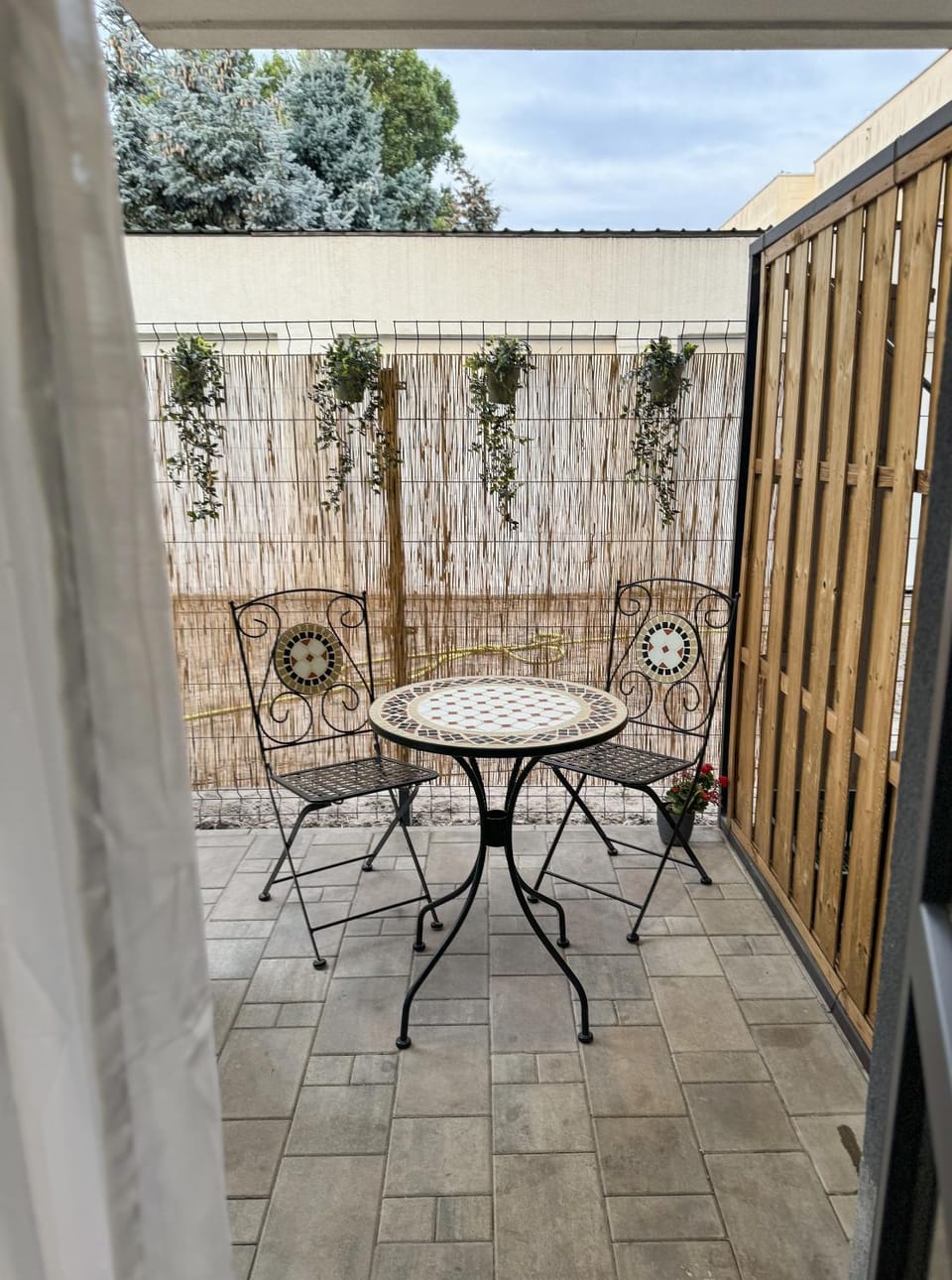 Garden, Balcony/Terrace