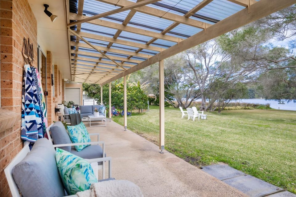 Patio, Day, Natural landscape, Seating area, Garden view