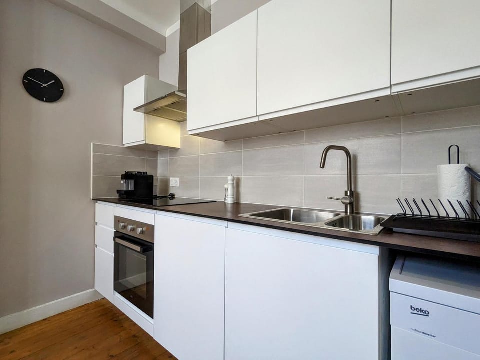 Maison charmante avec jardin près de Tours et Châteauroux - FR-1-591-594 Apartment in Centre-Val de Loire