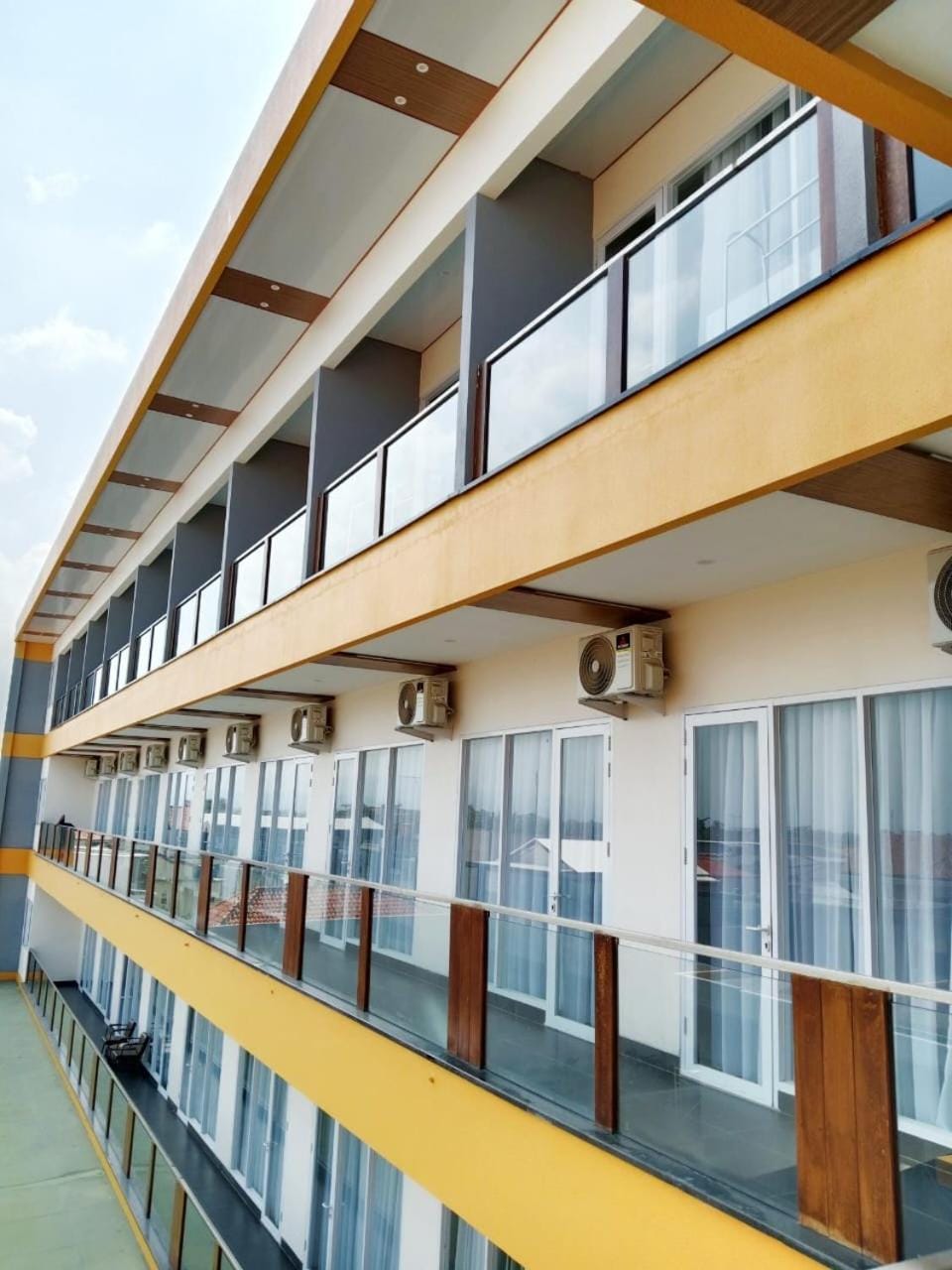 Property building, View (from property/room), Balcony/Terrace