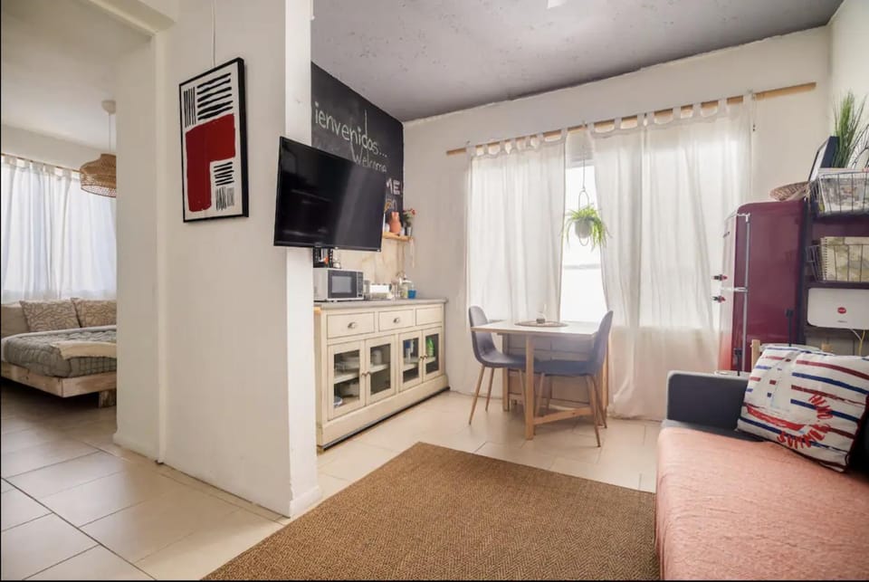 Seating area, Evening entertainment, Bedroom, minibar