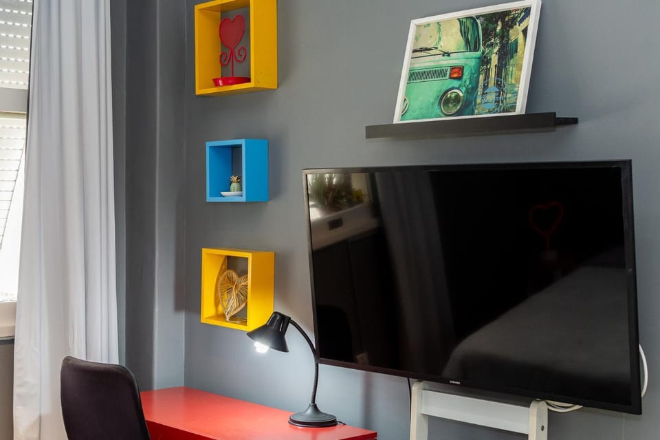 Communal lounge/ TV room, TV and multimedia