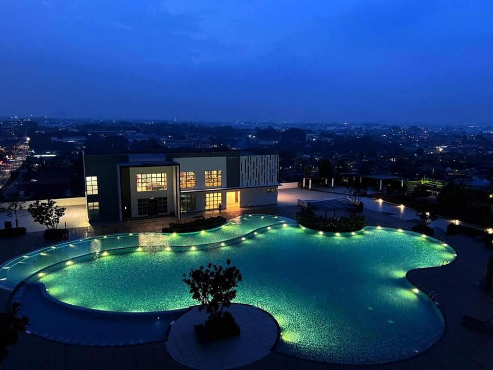 Larkin bus terminal Doraemon Home by YHA Apartment in Johor Bahru