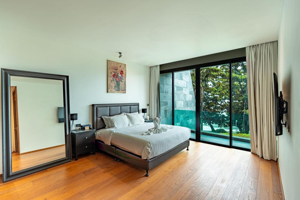 Eva Beach Villa拉威三卧全海景别墅 Villa in Rawai
