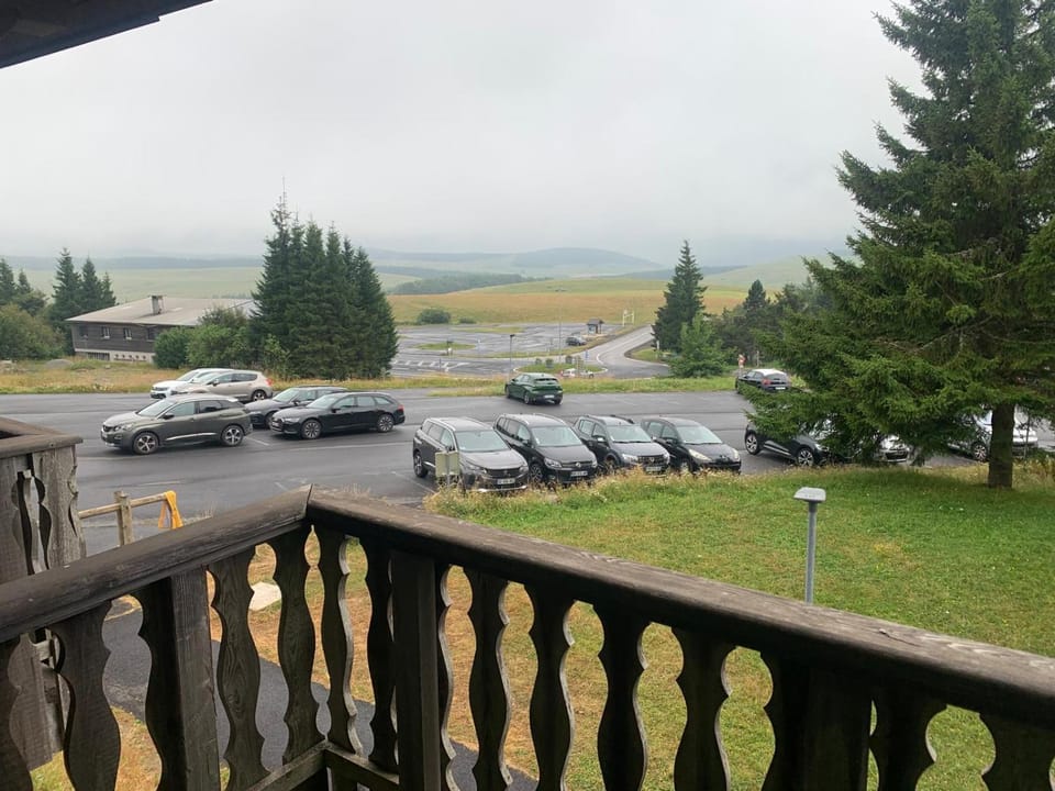Natural landscape, Parking