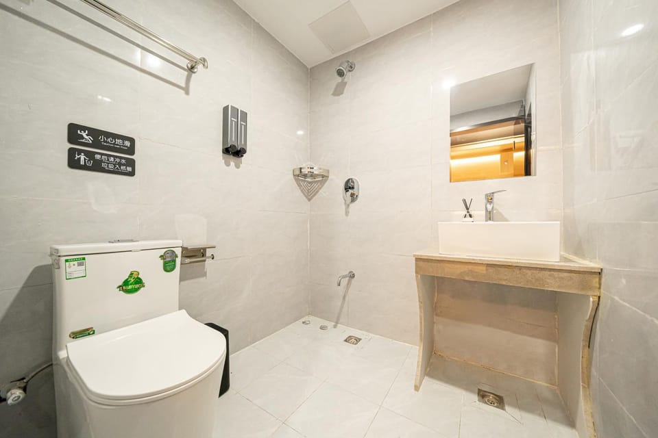 Toilet, Bathroom