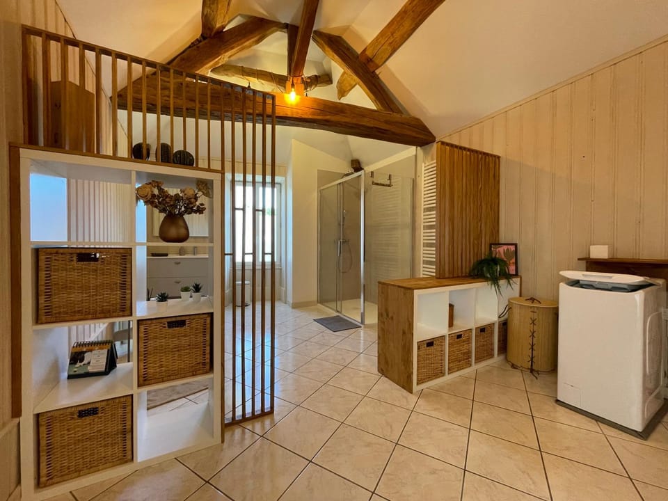 Shower, Bathroom, washing machine