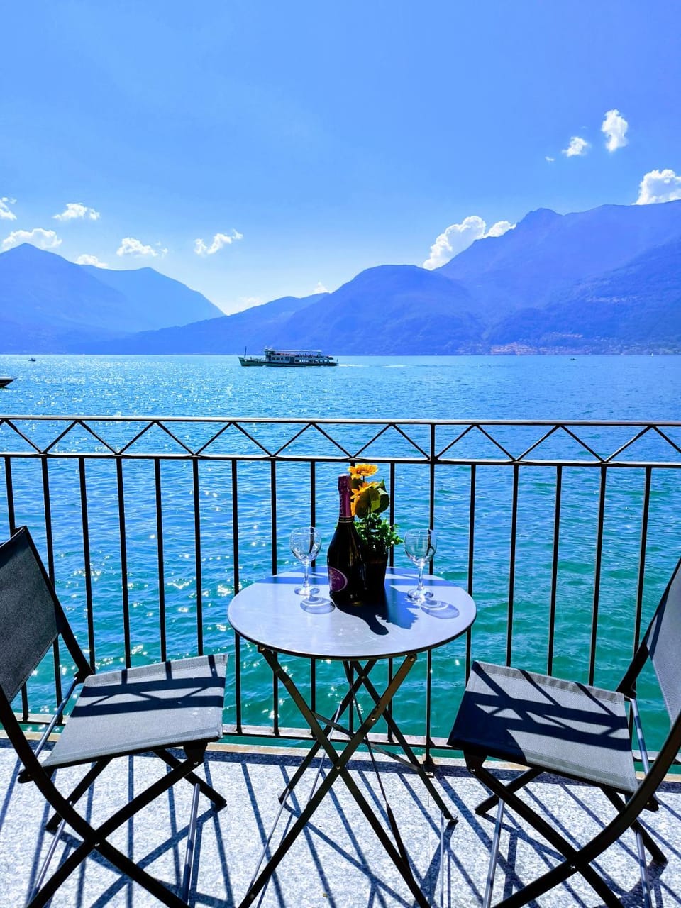 Natural landscape, View (from property/room), Lake view, Mountain view