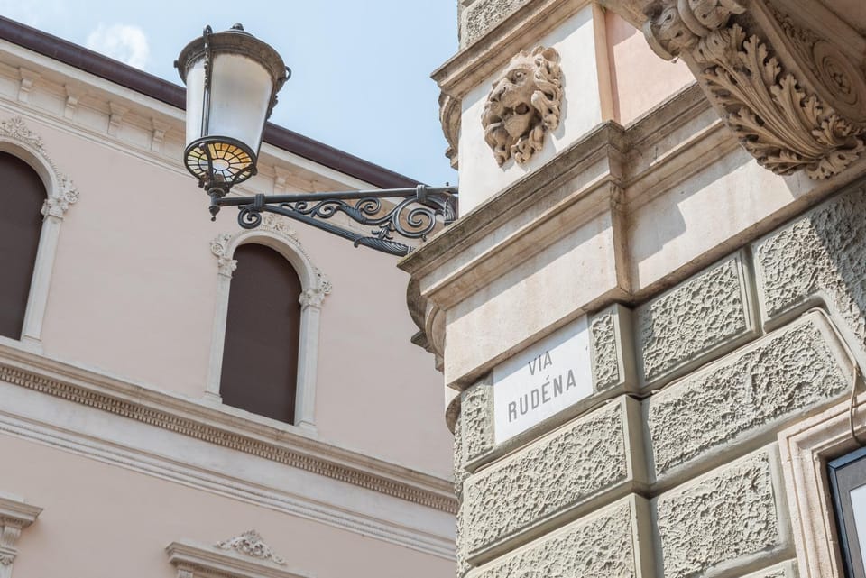 R Gardenia House Apartment in Padua