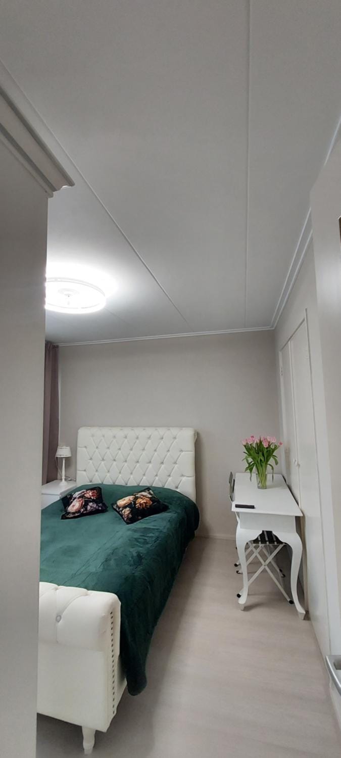 Cozy room in host house near Rotterdam Vacation rental in South Holland (province)