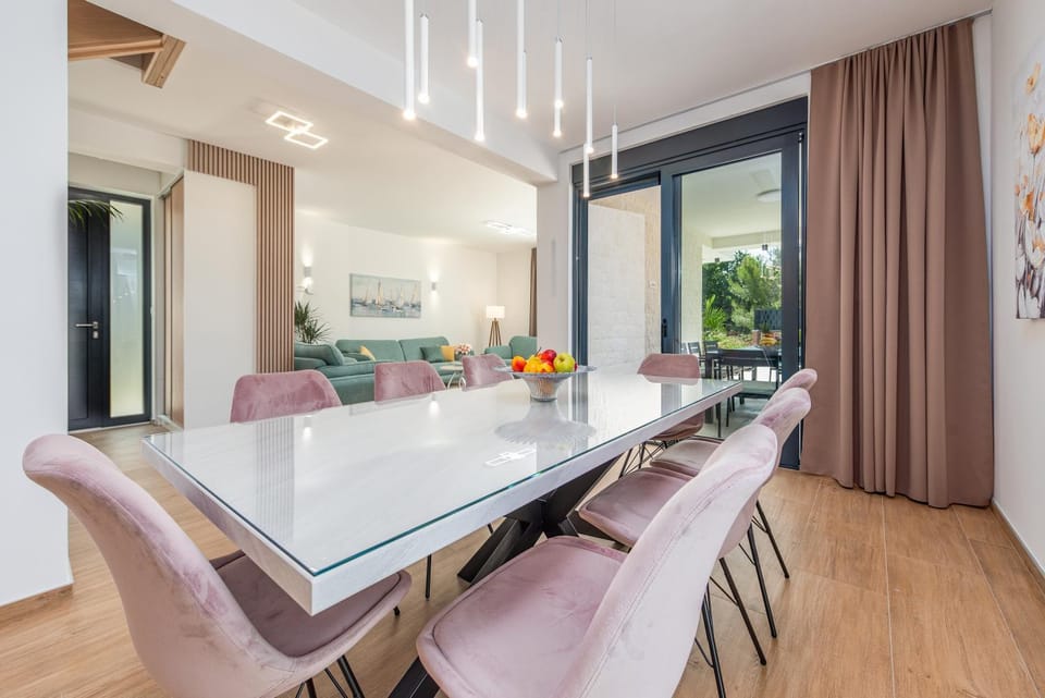 Villa Menalo Villa in Zadar County