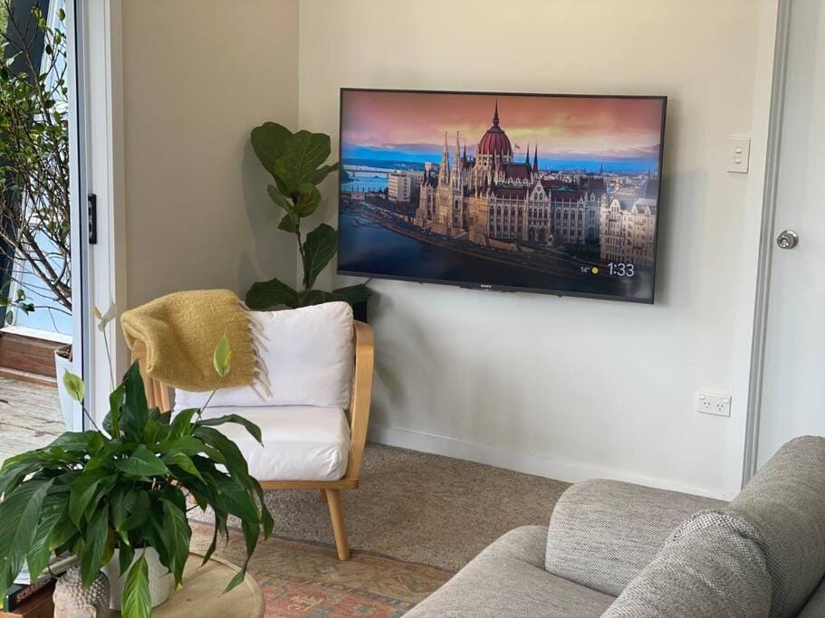 The Pod - Moonlight Bay Raglan Apartment in Raglan