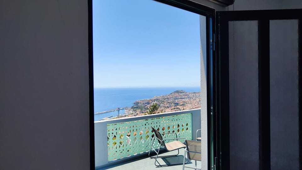 Day, View (from property/room), Balcony/Terrace, Bedroom, Sea view