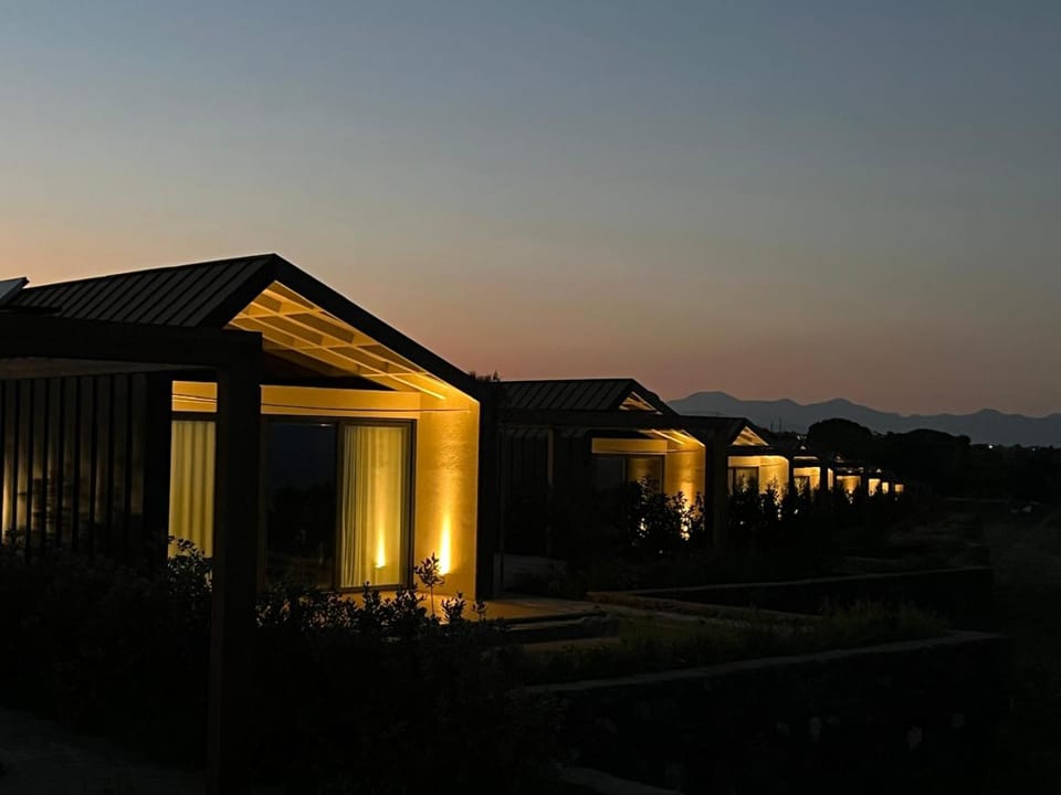 Property building, Night