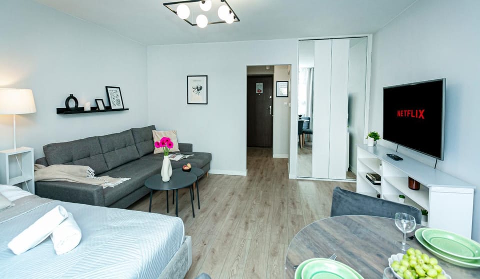 Bagno 7 grey - Stacja metra 300m - underground station 300m Better Rental Apartment in Warsaw