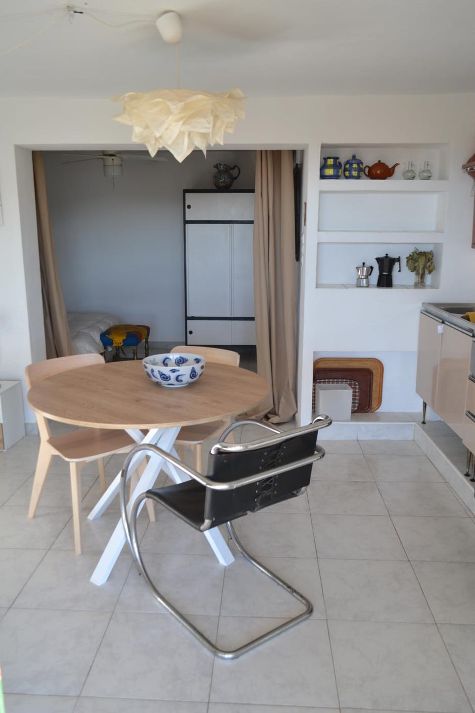 Dining area, pet friendly