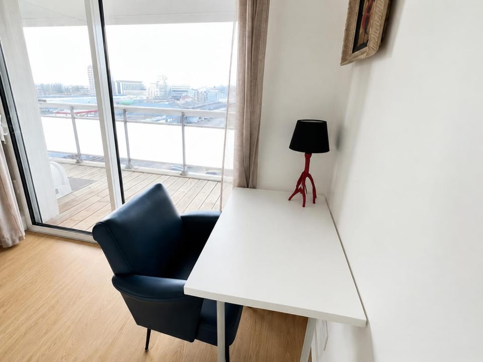 Chambre confortable chez l'habitant avec grand terrasse Apartment in Bordeaux