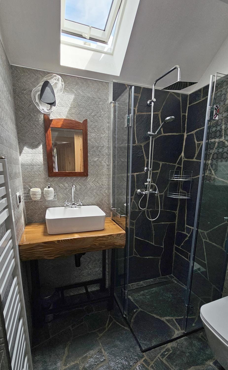 Shower, Toilet, Bathroom