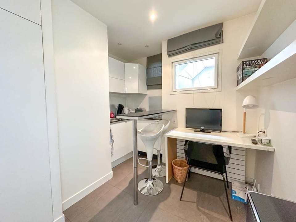 Immeuble Hugo Apartment in Paris