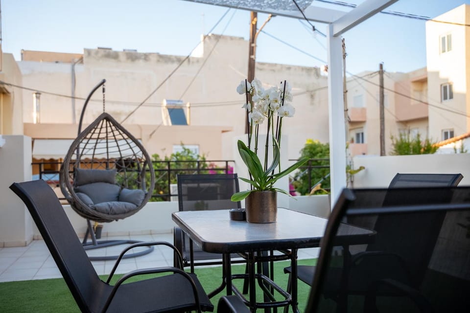 Patio, Balcony/Terrace