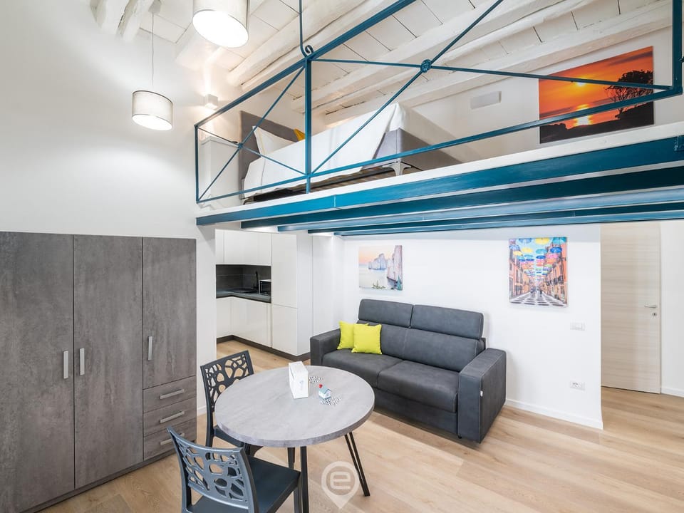 Estay - Carlo's House Apartment in Cagliari