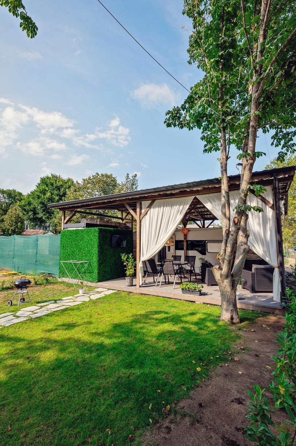 Property building, Day, Natural landscape, Garden