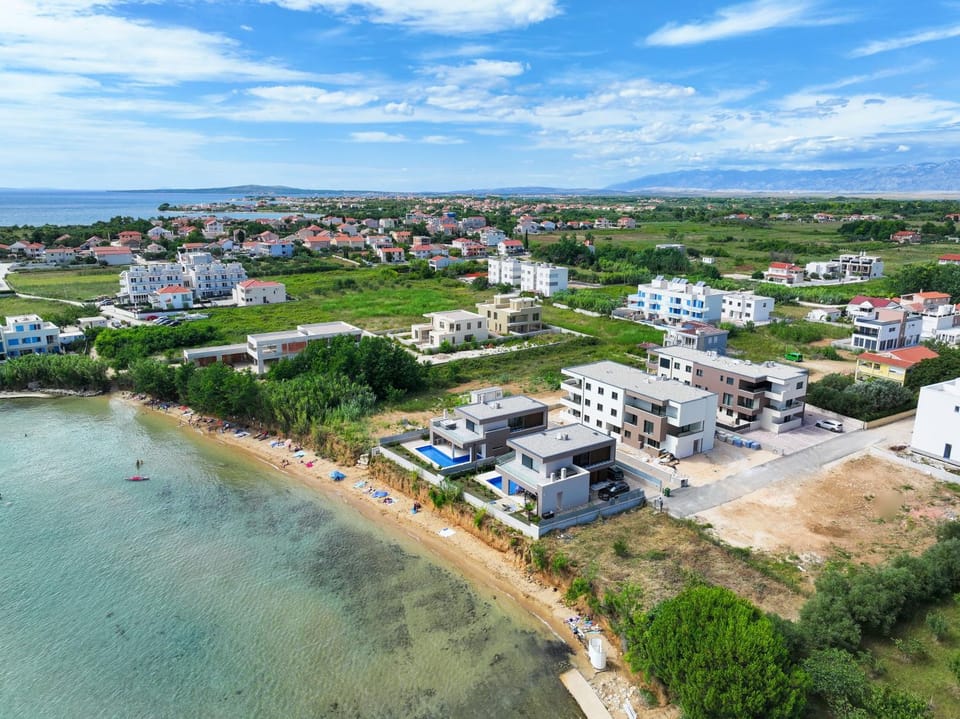 Property building, Day, Bird's eye view, Beach, Sea view
