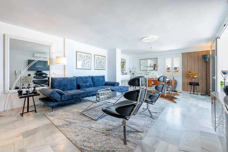 Modern 3 bedroom in Puerto Banus with sea views Apartment in Marbella