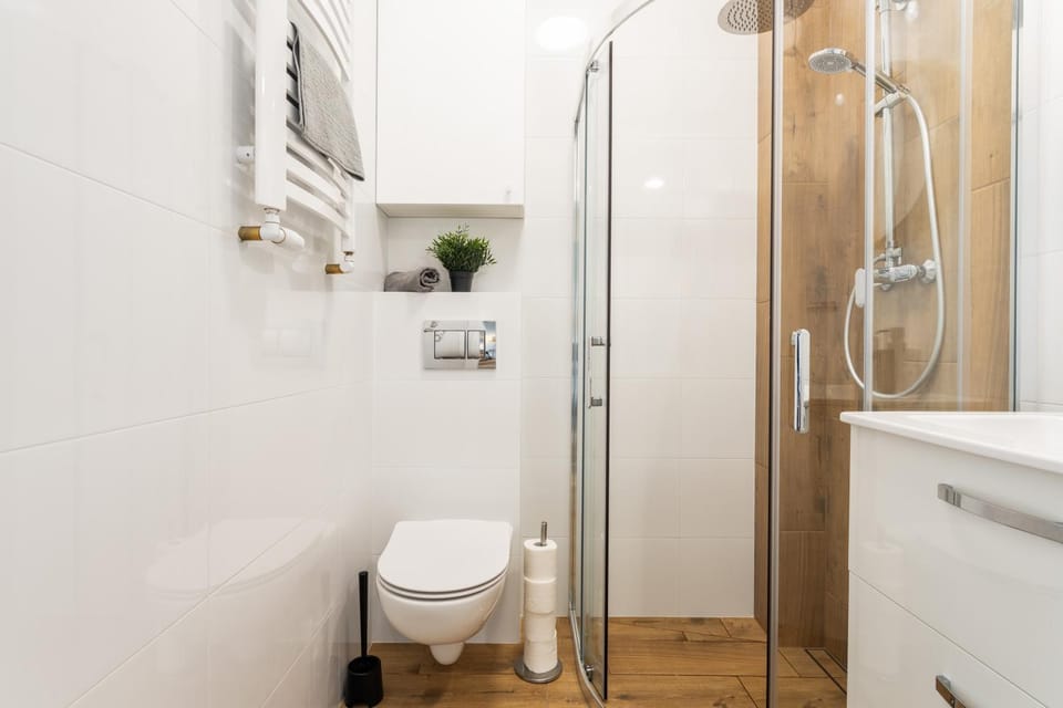 Shower, Toilet, Bathroom, towels, towels