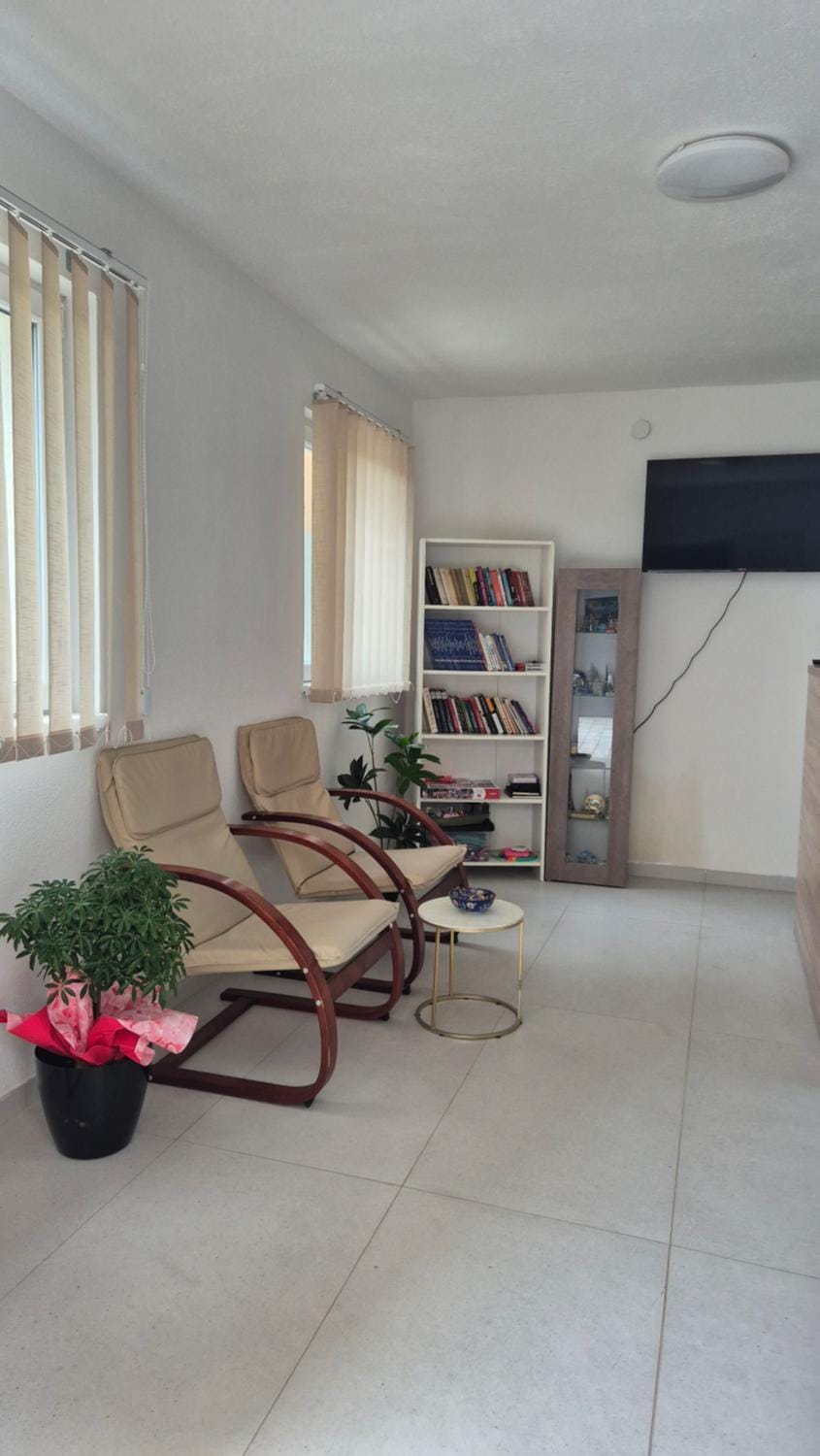 TV and multimedia, Seating area