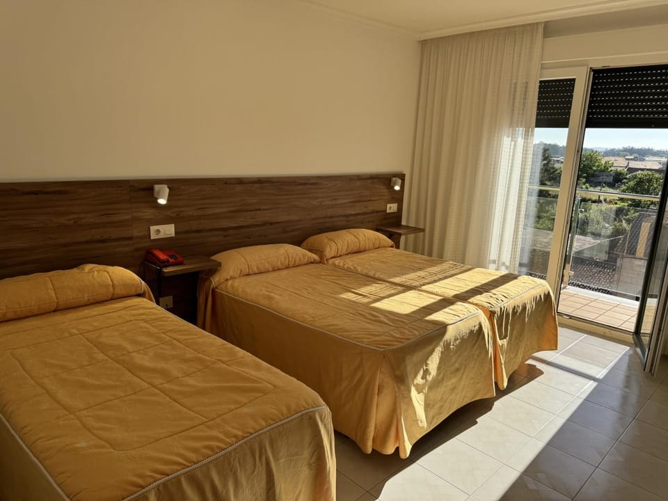 Hotel HERMIDA 5000 Hotel in O Salnés