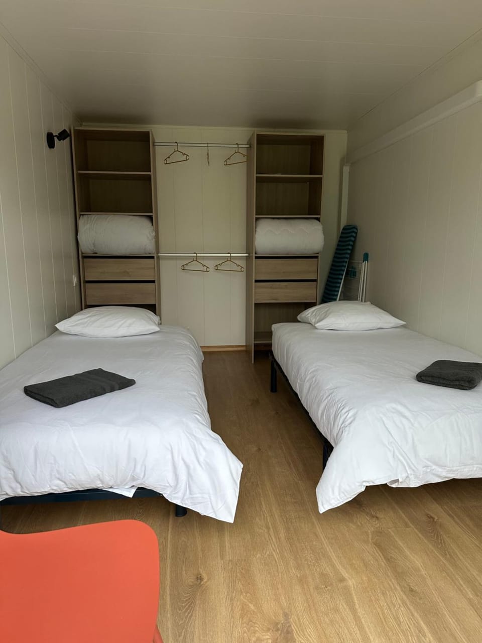 Les Chalets du Pialou Campground/ 
RV Resort in Nouvelle-Aquitaine