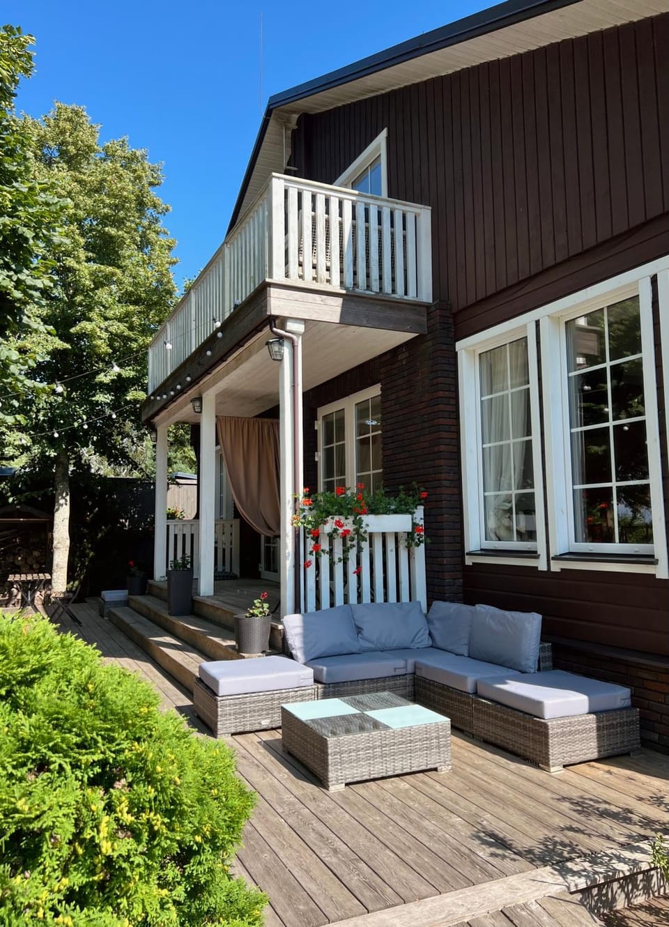Riverfront Home - BEST LOCATION - SUP and Bike Apartment in Palanga