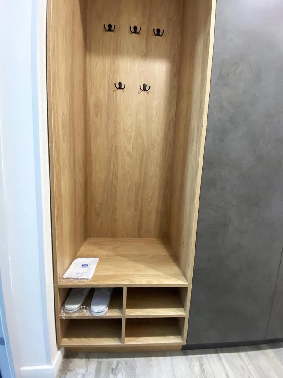wardrobe