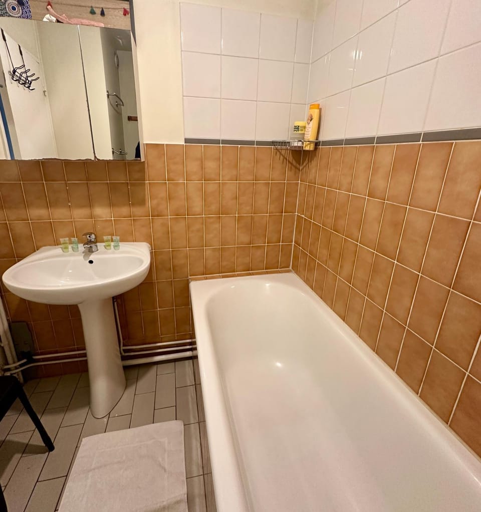 Appartement central Paris et confortable Apartment in Paris