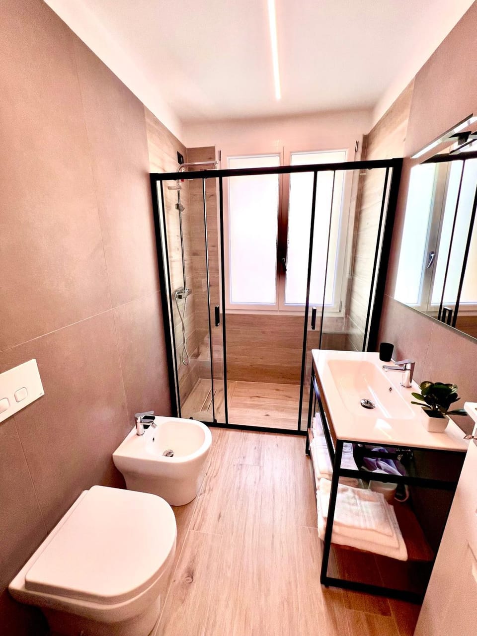 Shower, Bathroom