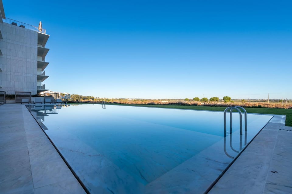 Pool view, Swimming pool