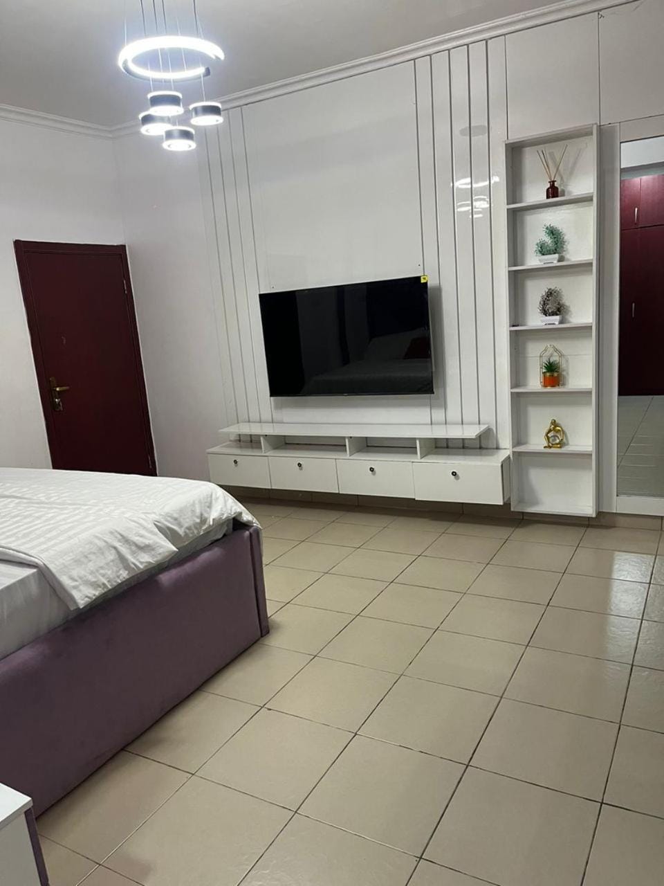 3bedroom with PS5, 24hrs light, Netflix in Cromwell estate, Chevron, lekki Apartment in Lagos, Nigeria