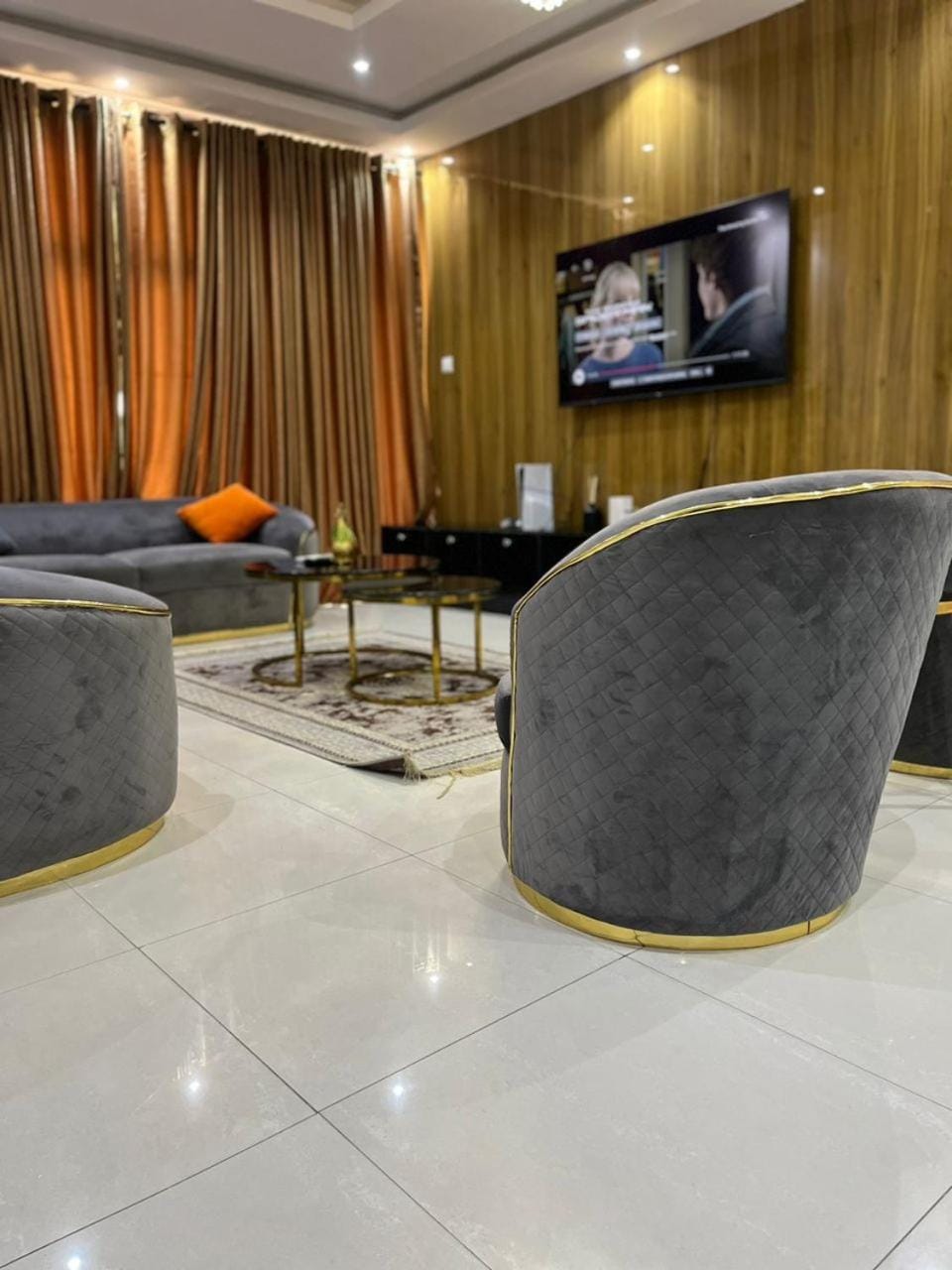 3bedroom with PS5, 24hrs light, Netflix in Cromwell estate, Chevron, lekki Apartment in Lagos, Nigeria