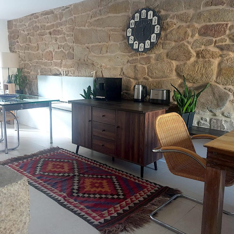 Coffee/tea facilities, Living room, Seating area, Dining area, Internal: Not applicable to any particular room