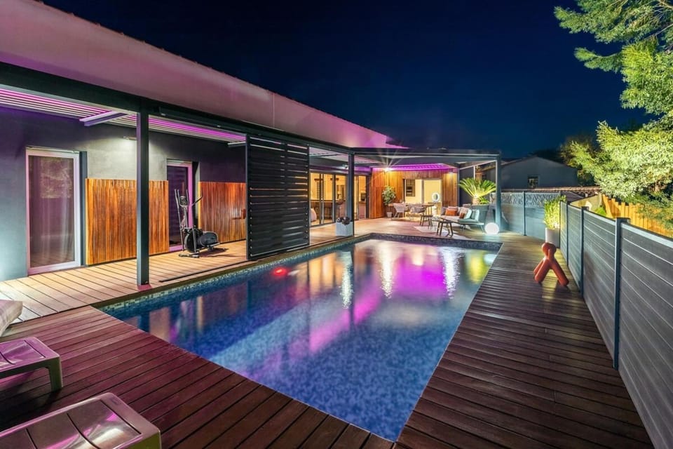 Villa Genêts - Bioclimatic Pergola and Swimming Pool Villa in Occitanie