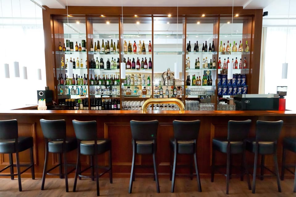 Lounge or bar