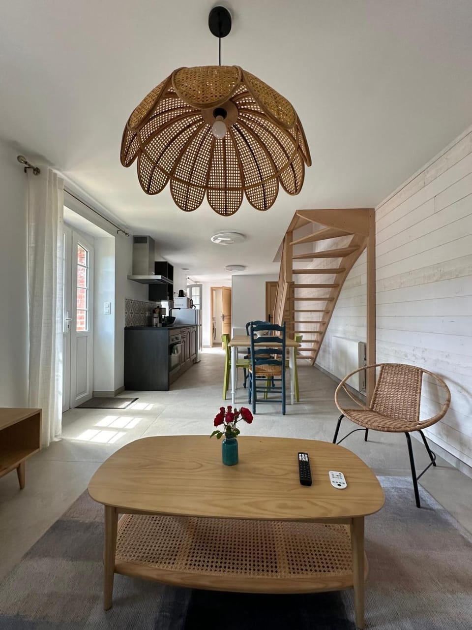 Living room, Dining area