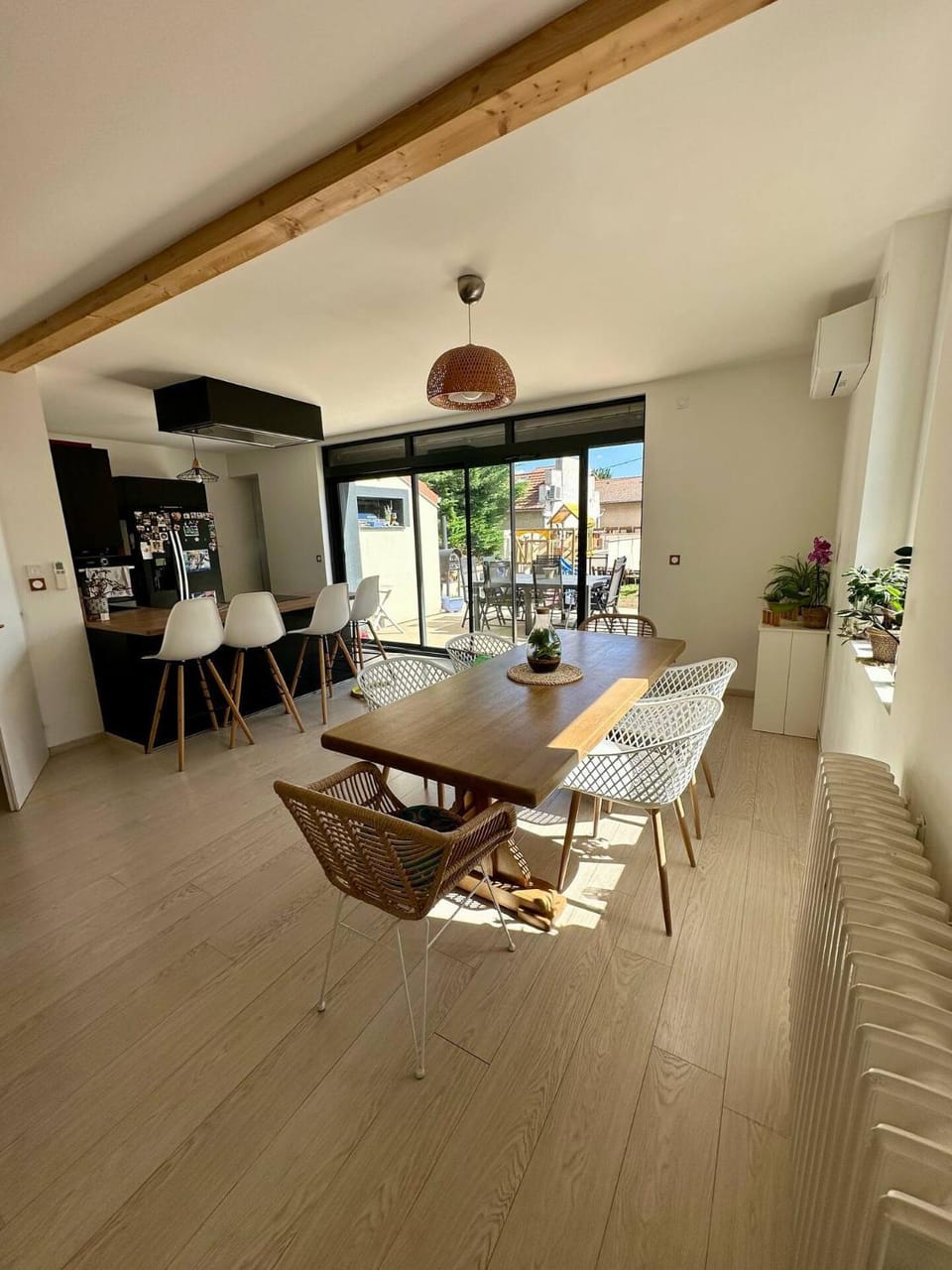 Property building, Dining area
