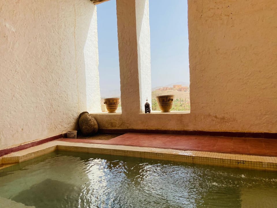 City view, Swimming pool