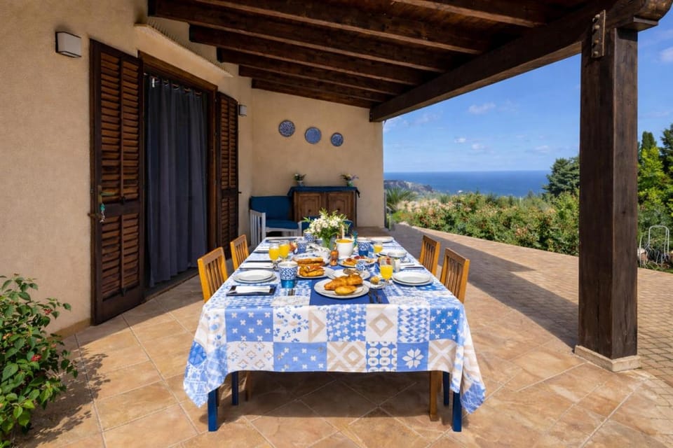 Property building, Patio, View (from property/room), Dining area, Sea view